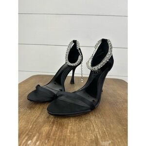 NWOB JLO Jennifer Lopez x REVOLVE Avenue Sandal Black 8.5